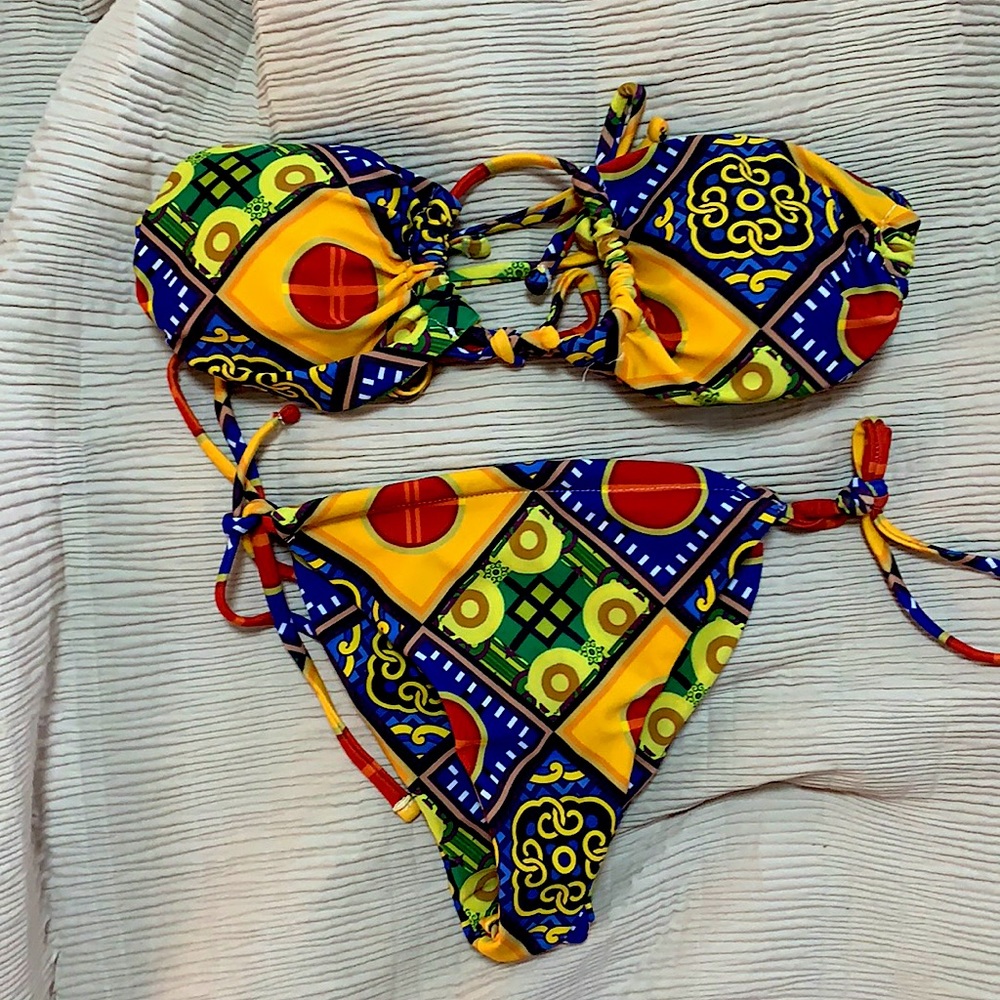 Bikini